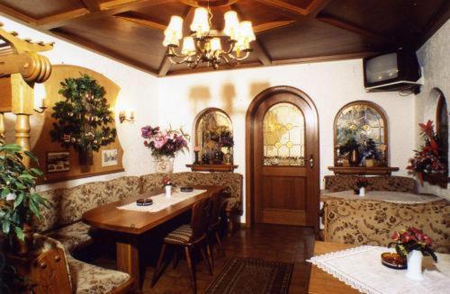 Landgasthof Deutsches Haus Ulmbach Kültér fotó